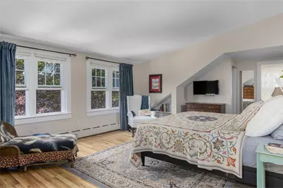 141 Coggeshall Avenue, Newport, RI 02840 - Photo 32
