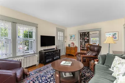 141 Coggeshall Avenue, Newport, RI 02840 - Photo 18