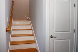314 Chases Ln, Middletown, RI 02842 - Photo 20