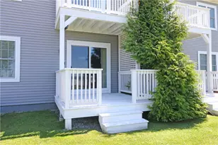 314 Chases Ln, Middletown, RI 02842 - Photo 6
