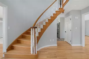 295 Frenchtown Rd, East Greenwich, RI 02818 - Photo 4