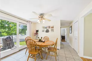 205 Baldwin Rd, Warwick, RI 02886 - Photo 10