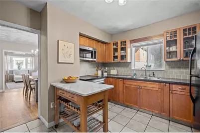 10 Denver Avenue, Cranston, RI 02905 - Photo 14
