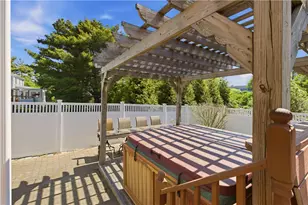 32 James Francis Terrace, Middletown, RI 02842 - Photo 36