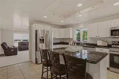 32 James Francis Terrace, Middletown, RI 02842 - Photo 16