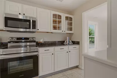 32 James Francis Terrace, Middletown, RI 02842 - Photo 14
