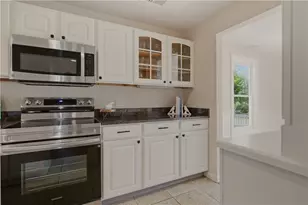 32 James Francis Terrace, Middletown, RI 02842 - Photo 14