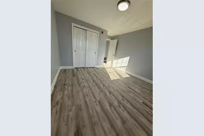 14 Saratoga Avenue #5, Pawtucket, RI 02861 - Photo 12
