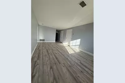 14 Saratoga Avenue #5, Pawtucket, RI 02861 - Photo 8