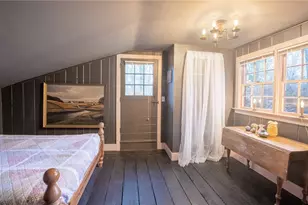 1724 S Rd, South Kingstown, RI 02881 - Photo 24