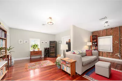 407 Broadway #2, Providence, RI 02909 - Photo 2