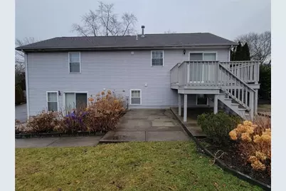 15 S Locust Avenue #1, North Providence, RI 02911 - Photo 12