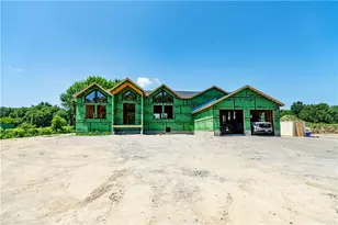 1499 Pippin Orchard Rd, Cranston, RI 02921 - Photo 2