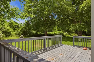 21 E Rd, Tiverton, RI 02878 - Photo 30