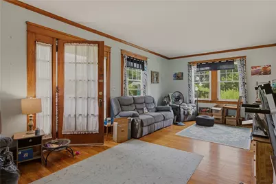 21 East Road, Tiverton, RI 02878 - Photo 8