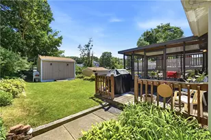 14 Oak St, West Warwick, RI 02893 - Photo 6