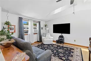 14 Oak St, West Warwick, RI 02893 - Photo 42