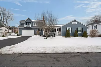 97 Eustis Avenue #2, Newport, RI 02840 - Photo 2