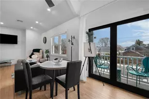 97 Eustis Ave, Newport, RI 02840 - Photo 12
