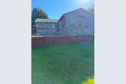 26 Crandall Avenue, Westerly, RI 02891 - Photo 2