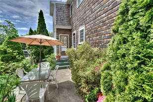 127 Foote St, Barrington, RI 02806 - Photo 6