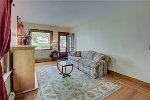 127 Foote St, Barrington, RI 02806 - Photo 14