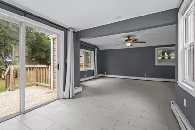 9 Emelia Street, Johnston, RI 02919 - Photo 10