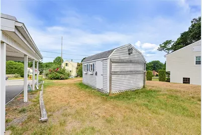 102 Grace Avenue, Woonsocket, RI 02895 - Photo 32
