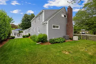 2 Redwood Ct, Warren, RI 02885 - Photo 28