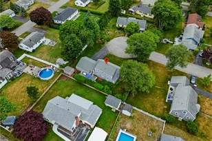 2 Redwood Ct, Warren, RI 02885 - Photo 32