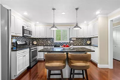 2 Redwood Court, Warren, RI 02885 - Photo 6