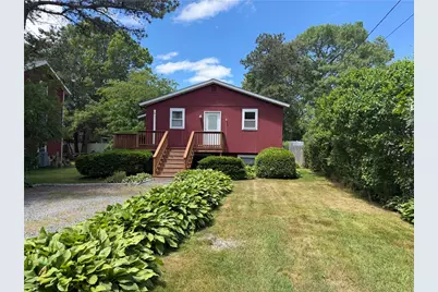 76 Hemlock Road, South Kingstown, RI 02879 - Photo 2