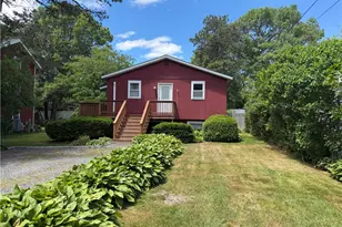 76 Hemlock Rd, South Kingstown, RI 02879 - Photo 2