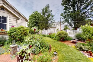 130 Grace St, Cranston, RI 02910 - Photo 30