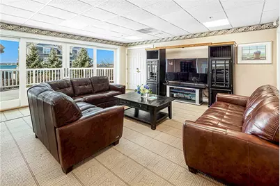551 Thames Street #H3, H4, H5, Newport, RI 02840 - Photo 32
