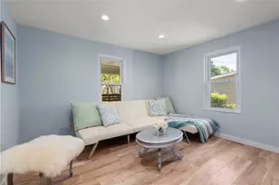 421 Pequot Ave, Warwick, RI 02889 - Photo 10