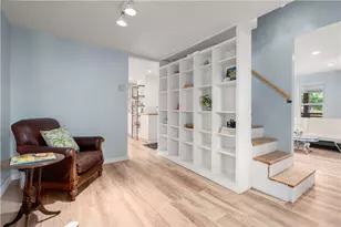421 Pequot Ave, Warwick, RI 02889 - Photo 16