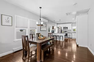 116 Saratoga Ave, Pawtucket, RI 02861 - Photo 14