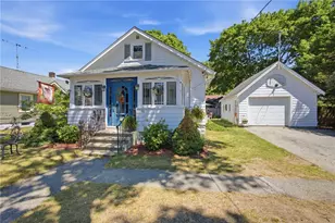55 Edison St, Warwick, RI 02889 - Photo 2