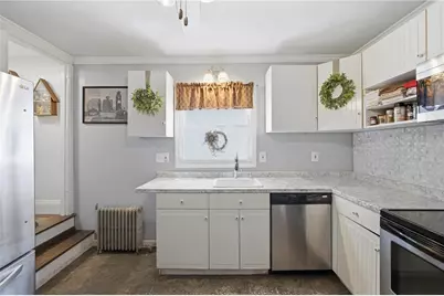55 Edison Street, Warwick, RI 02889 - Photo 10