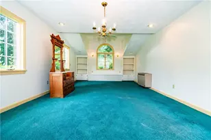 69 Douglas Rd, Warwick, RI 02886 - Photo 12