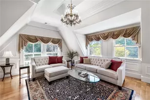 541 Bellevue Ave, Newport, RI 02840 - Photo 2