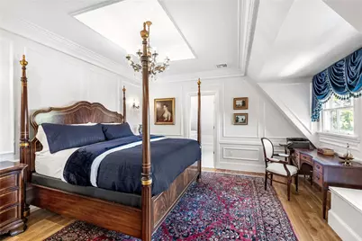 541 Bellevue Avenue #5, Newport, RI 02840 - Photo 12