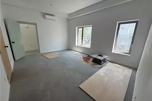 536 Smith St, Providence, RI 02908 - Photo 2
