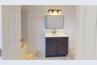 372 Hawkins Street, Providence, RI 02904 - Photo 12