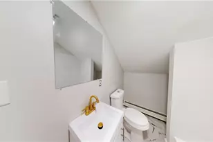 372 Hawkins St, Providence, RI 02904 - Photo 22