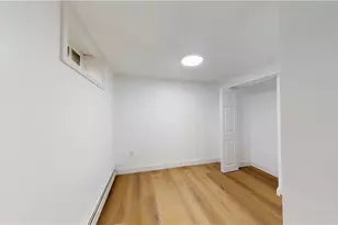 372 Hawkins St, Providence, RI 02904 - Photo 8