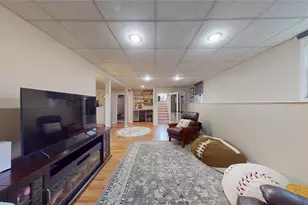 38 Vanstone Ave, Warwick, RI 02889 - Photo 28