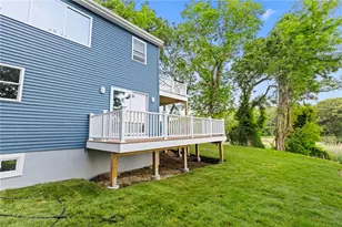 18 Pevear Ave, Warwick, RI 02886 - Photo 4