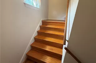 324 Dudley St, Providence, RI 02907 - Photo 10